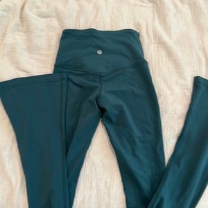 Lululemon (align?) flare leggings